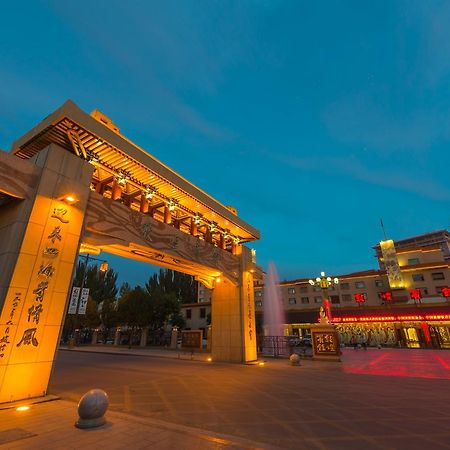 Dunhuang Hotel Exteriör bild